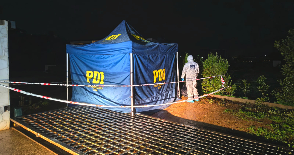 Trágica muerte de mujer tras desplome de portón en condominio de Limache