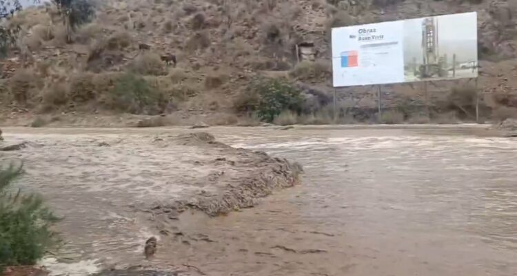 pide no acercarse a riberas de ríos, esteros y quebradas en Choapa