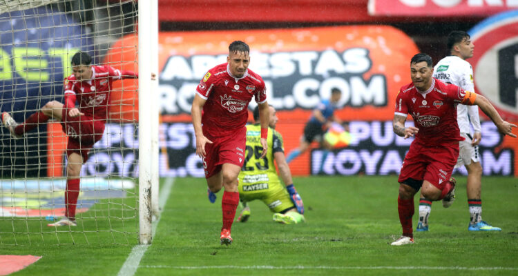 Ñublense vs Palestino en fecha 16 de la Liga de Primera