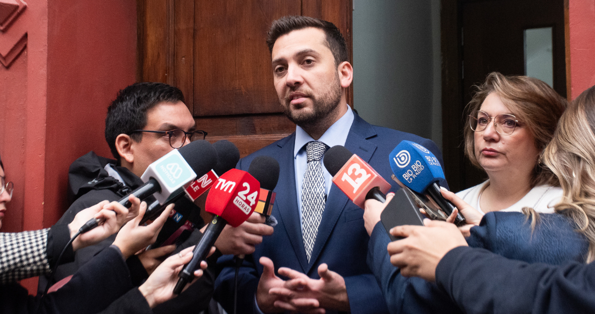 Oposición anuncia tres requerimientos ante el TC para frenar megarreforma y redobla presión al PDG