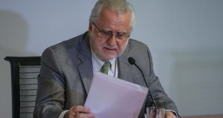 Informe encargado por directorio de Codelco advierte fuerte alza de deudas durante gestión de Pacheco