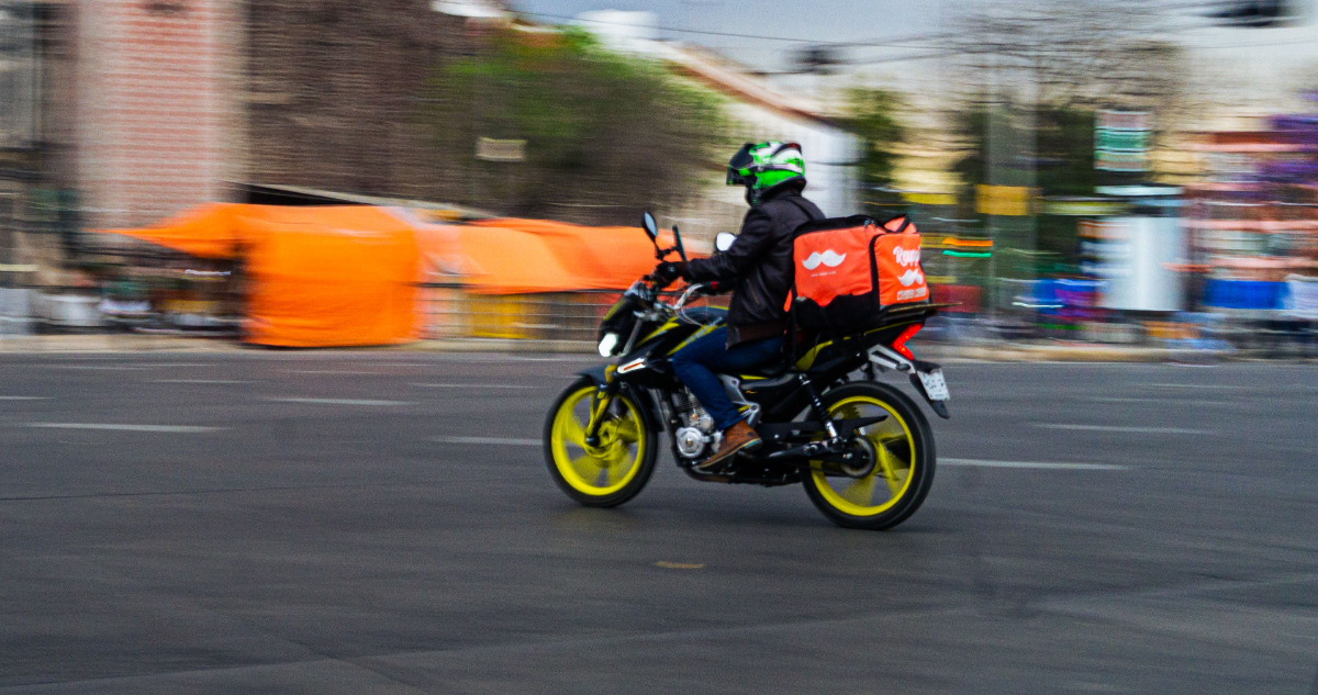 Uber desembolsará millones y se prepara para comprar PedidosYa