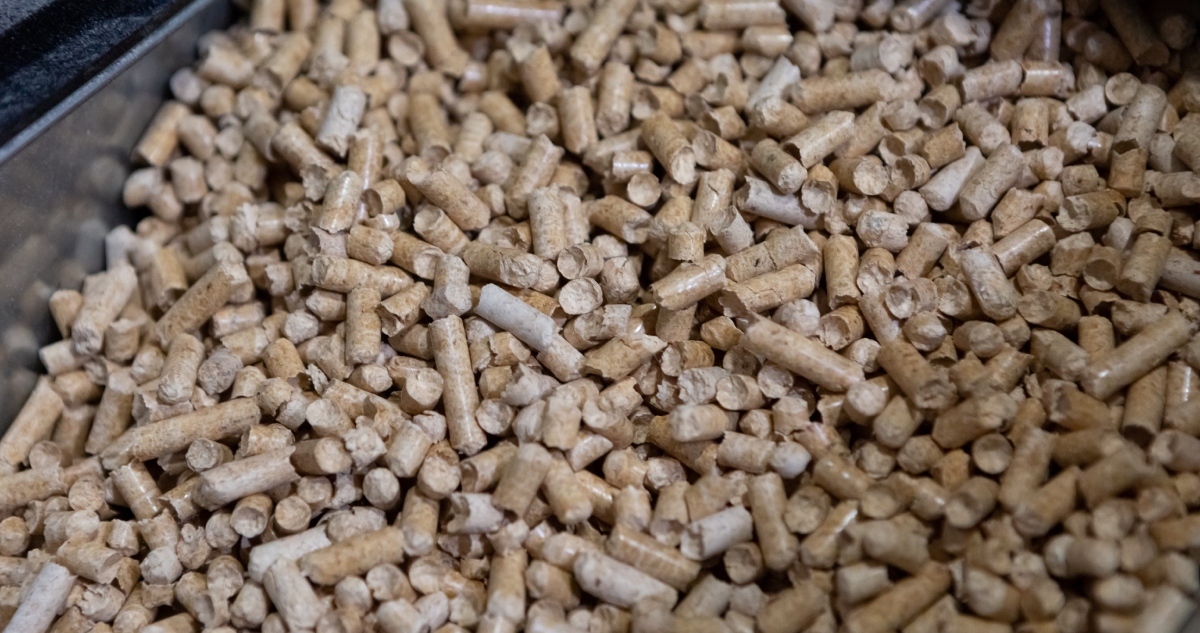 Descartan falta de stock de pellet en La Araucanía