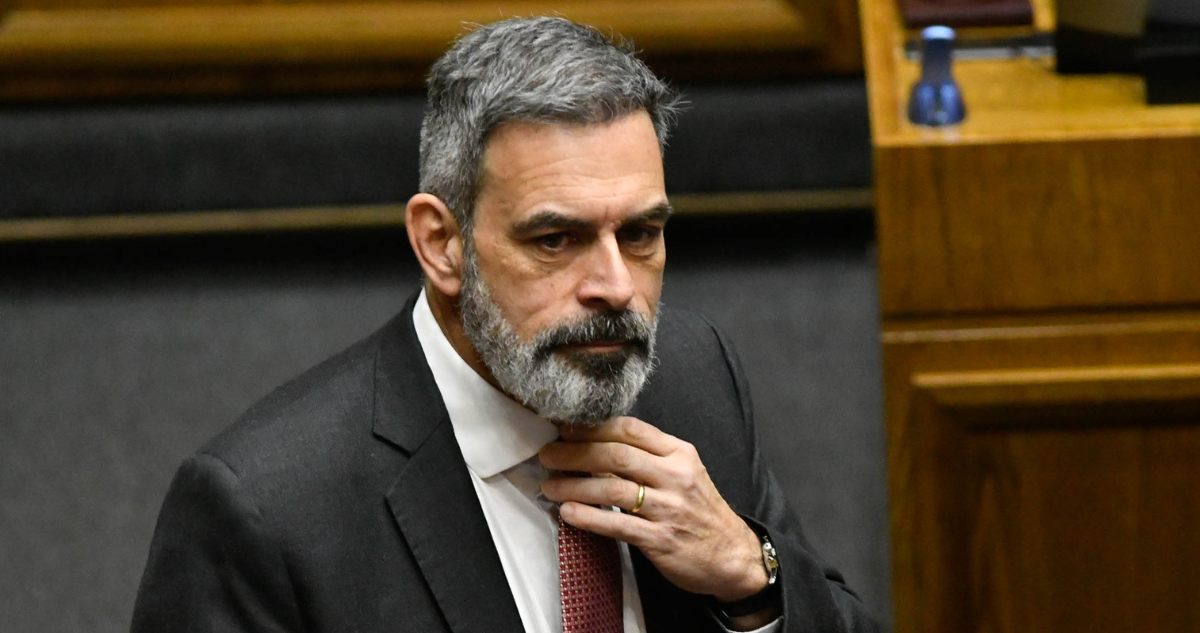 Pier Karlezi (PNL): Hemos sido una oposición amistosa… de ahí a ser parte del Gobierno lo veo lejano