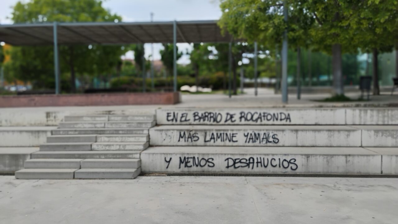 Rayado en el barrio de Rocafonda.
