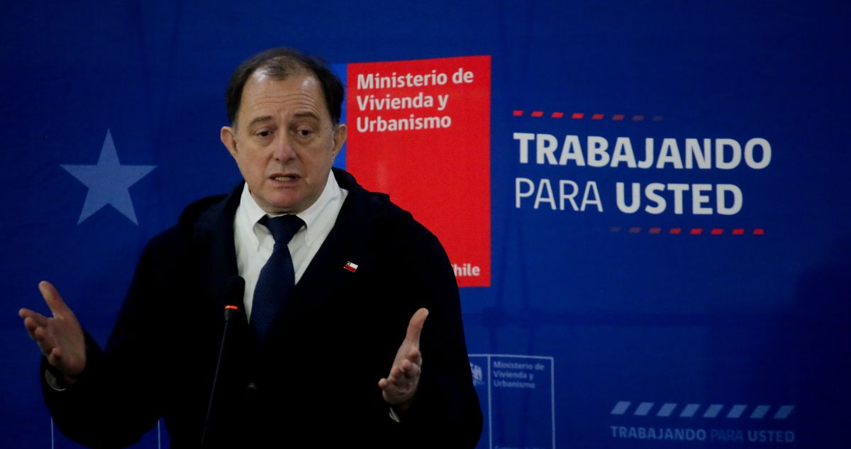 Gobernadores regionales acusan a ministro Poduje de crear conflictos artificiales en plena emergencia