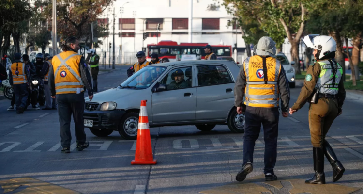 Restricción vehicular jueves 2 de julio