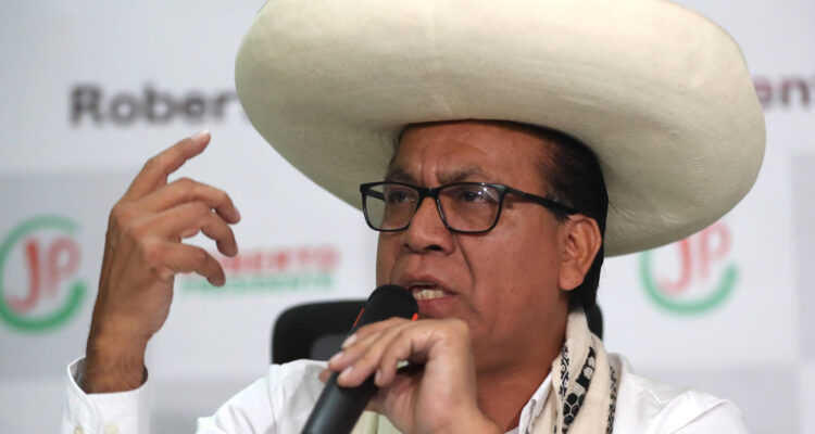 Roberto Sánchez insiste en que hubo fraude tras derrota ante Fujimori en Perú y acudirá a la CIDH