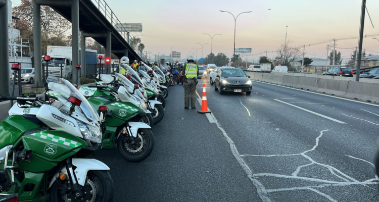 Arrau y Carabineros lideran nueva fiscalización a automovilistas y motociclistas en la RM