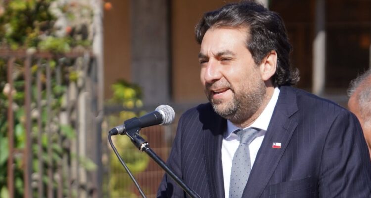 Renuncia seremi del Minvu en el Maule: es la segunda salida de una autoridad regional en un día