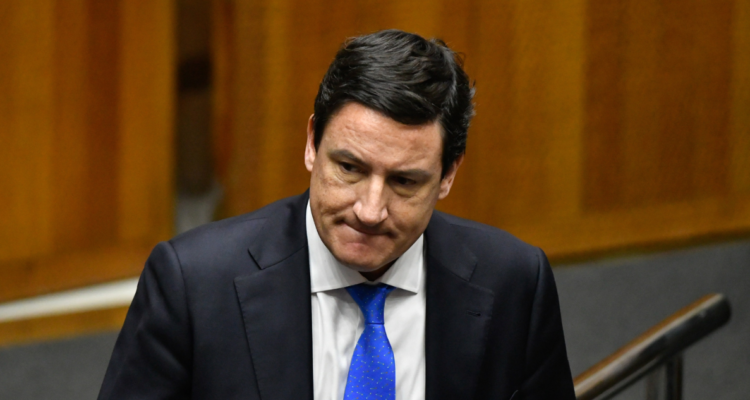 Squella (Rep) aclara: “En ningún caso plantearía que el Estado pierda el control (de Codelco)”