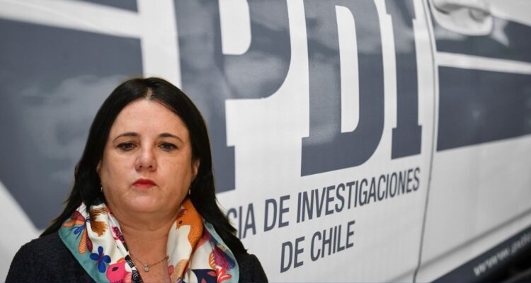 Tras informe de la CGR: oposición descarta AC contra Steinert, pero alista otra ofensiva en la Cámara