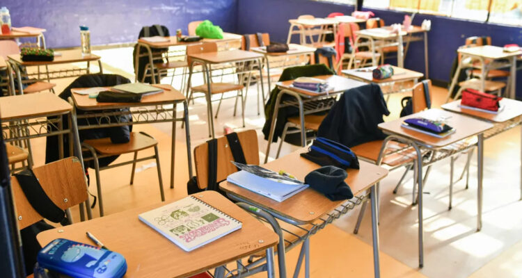 Estas son las 20 comunas que tendrán suspensión de clases el jueves 23 de julio