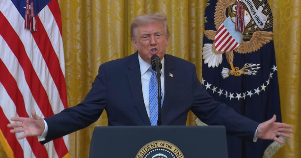 Trump acusa interferencia china en elecciones y presiona al Senado por reforma electoral