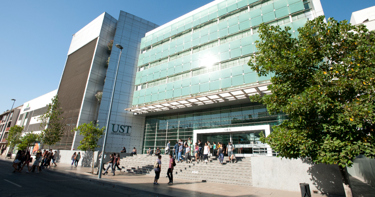 Universidad Santo Tomás amplía a cinco años su acreditación en nivel avanzado ante la CNA