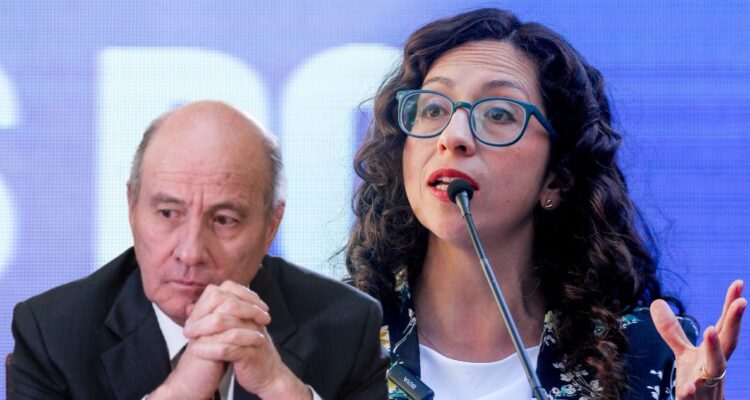 Yeomans pide a Contraloría pronunciarse por bonos a asesores de Quiroz por metas del gobierno anterior
