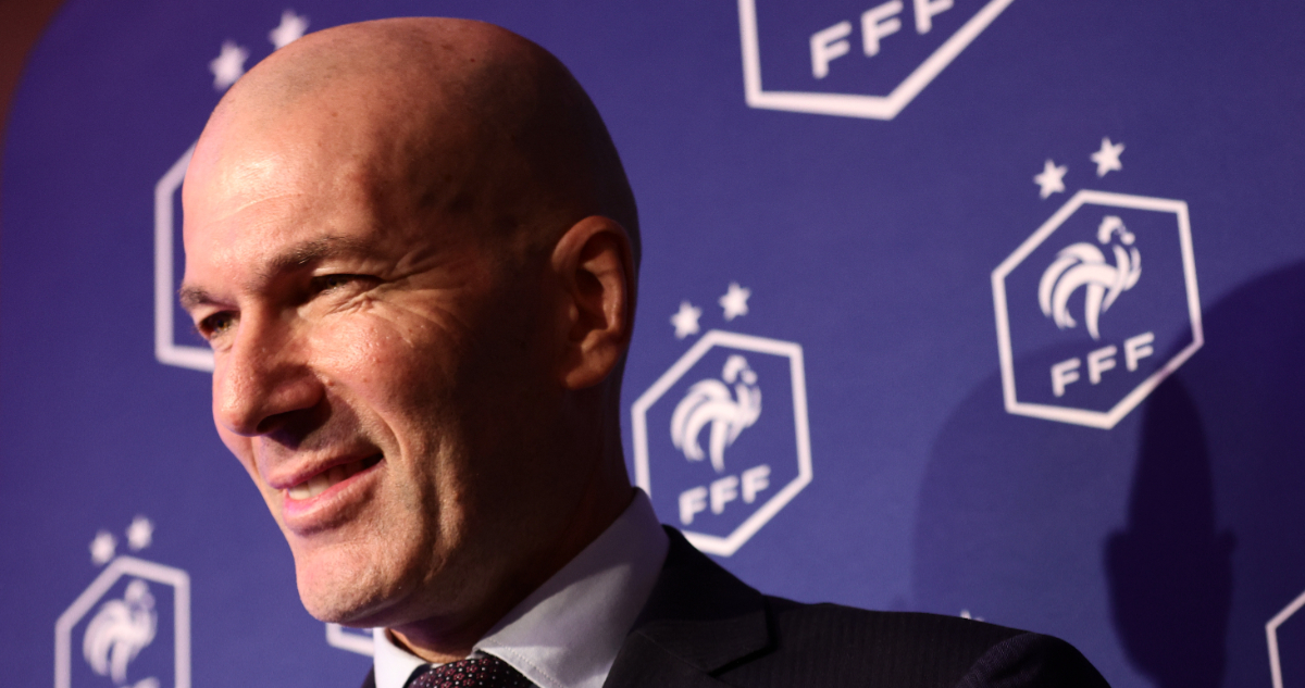 Zinedine Zidane presentado en Francia