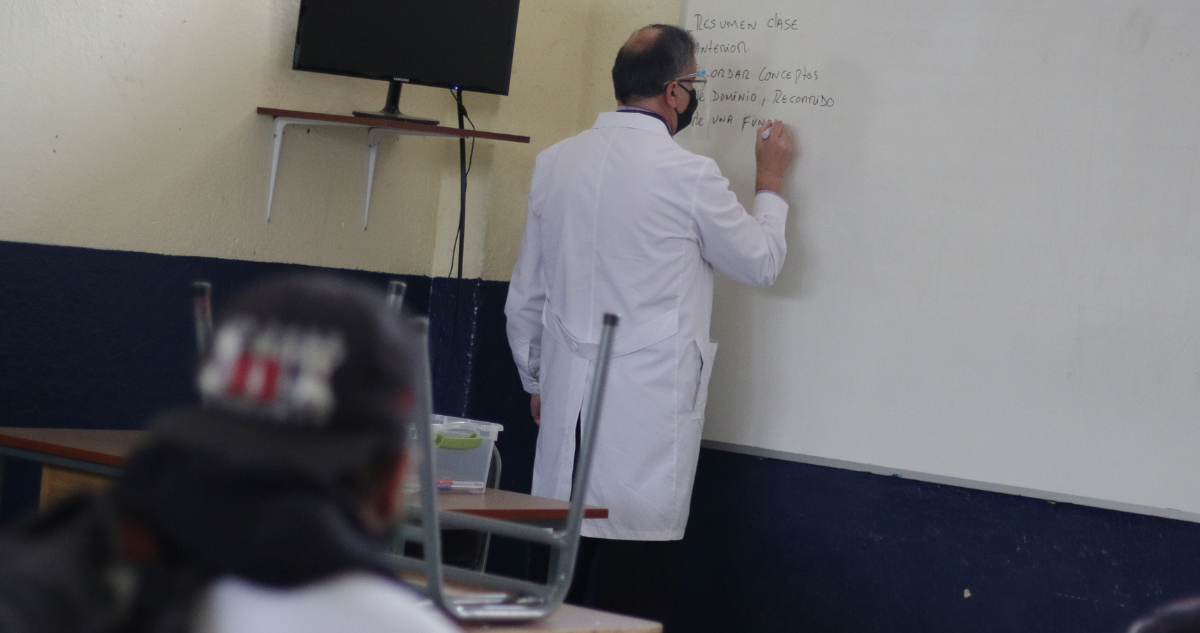 $23 mil millones sin restituir: Contraloría detecta irregularidades en Becas Vocación de Profesor