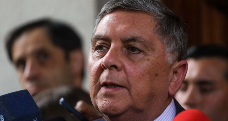 Test de drogas: Alvarado rechaza crítica de Squella en que pide sacar a “gente inmoral del gobierno”