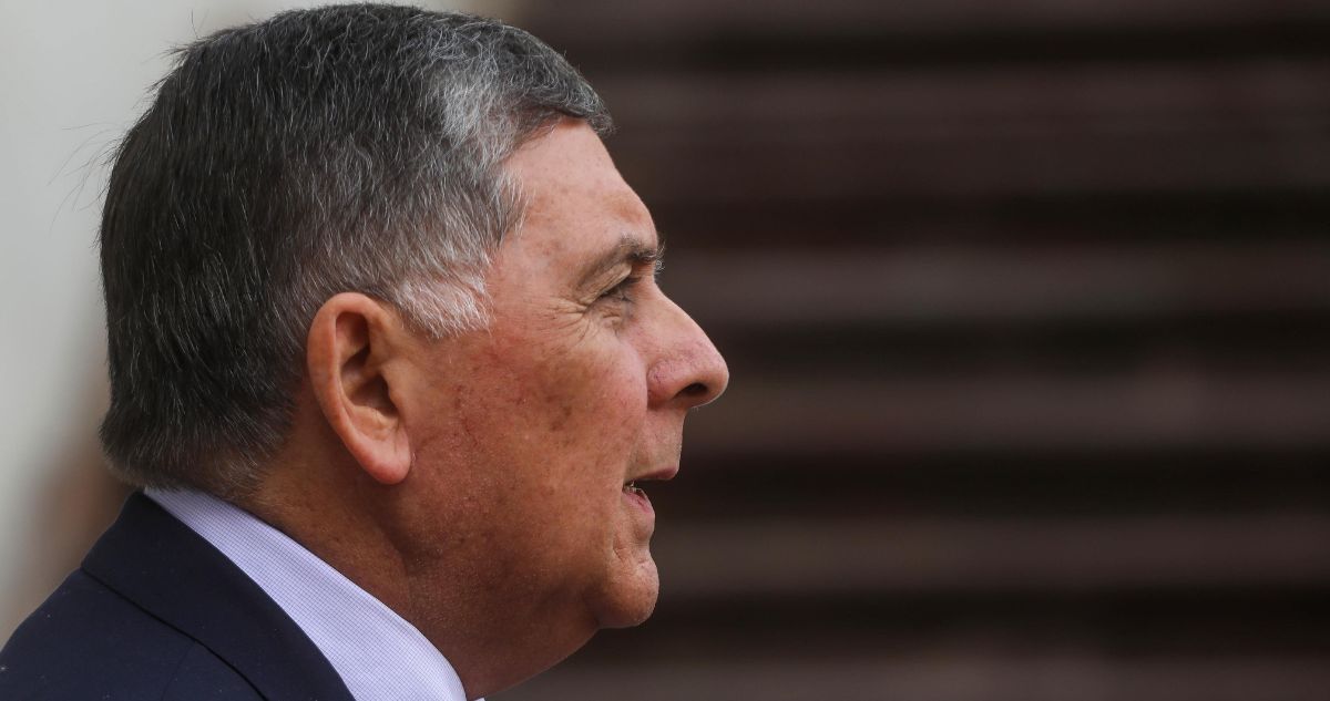 Ministro Alvarado da por superada la polémica con senador Squella (REP): “Doy vuelta la página”