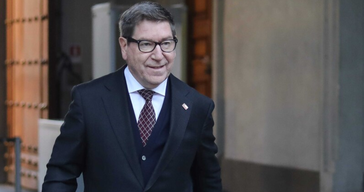 Biministro Mas dice que no tiene problemas “en achicar el Estado” si se vuelve más “eficiente”