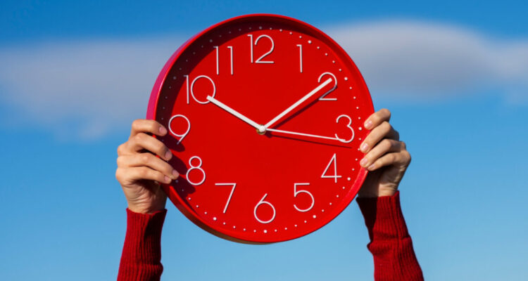 Se viene el horario de verano 2026: revisa cuándo será el cambio de hora según nuevo decreto