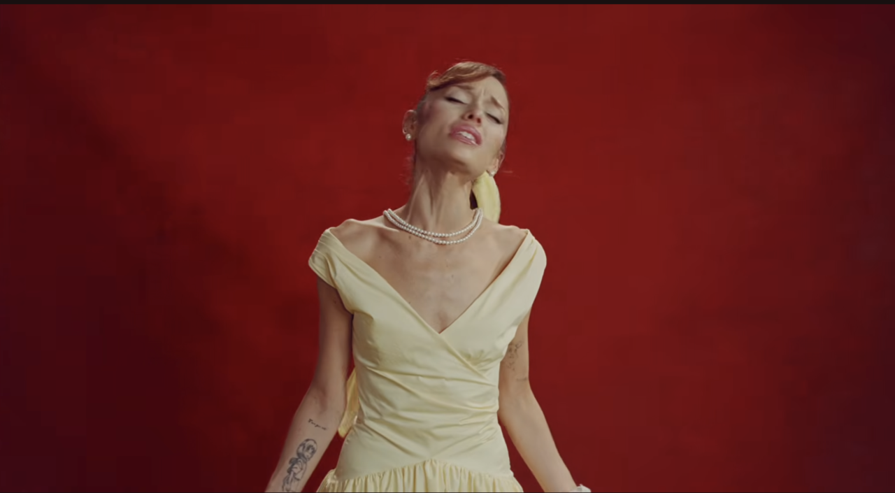 Ariana Grande en nuevo videoclip
