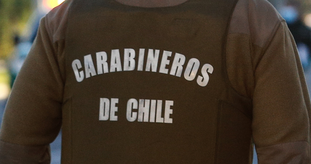 Carabinero investigación por obligar a estudiante a desvestirse