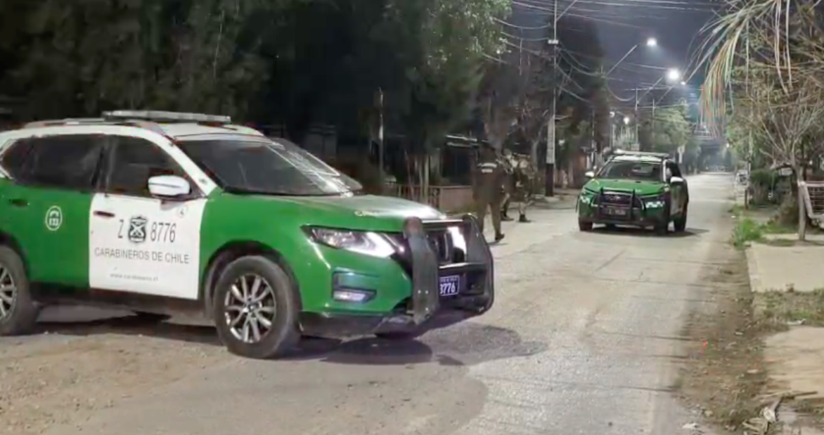 Carabinero en estado de gravedad tras ser atropellado por camión robado en Lo Espejo