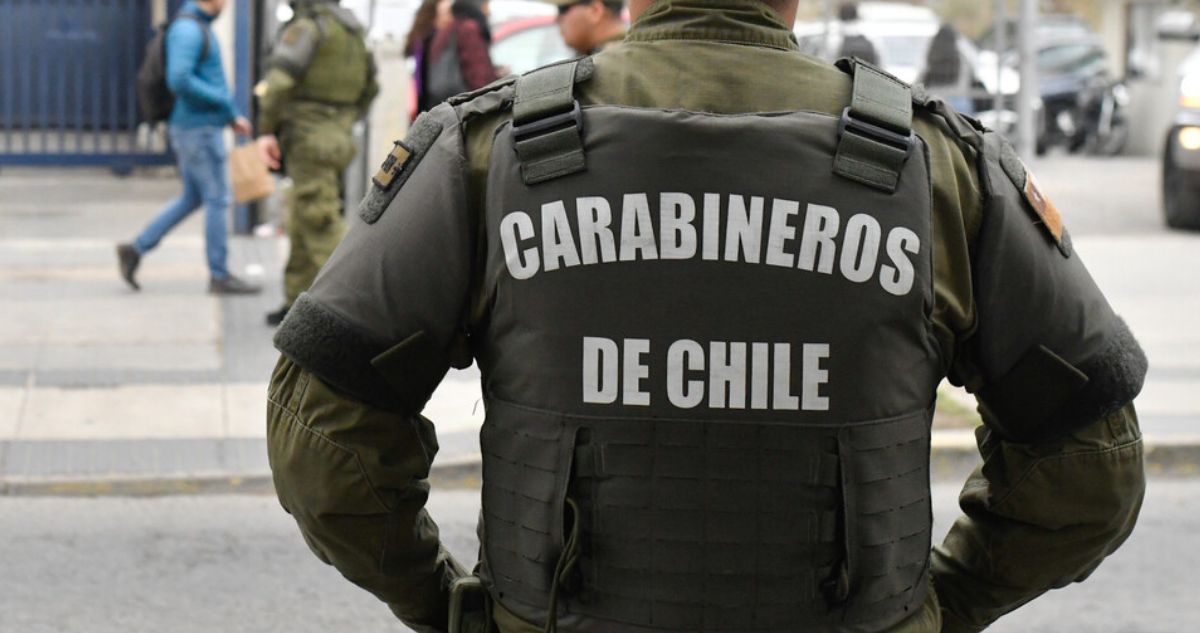 Dan de baja y formalizan a dos carabineros de Curanilahue por destruir droga y omitir denuncia