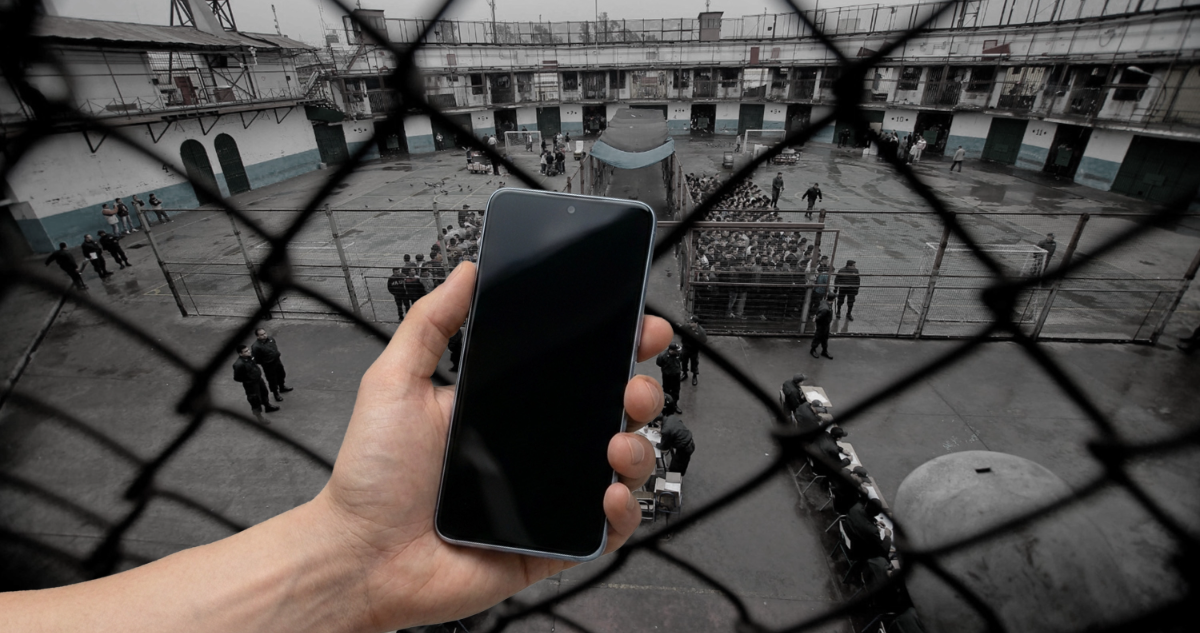 Gobierno anuncia fin de teléfonos anónimos: Compañías registrarán todos los prepago a una identidad