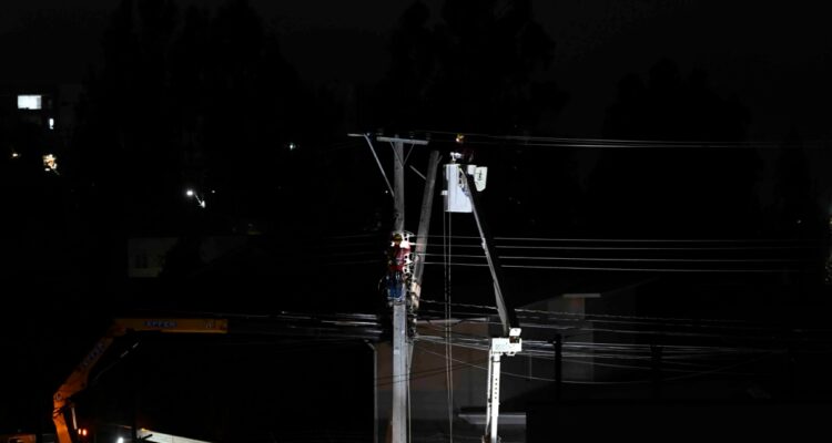 Clientes sin luz sistema frontal