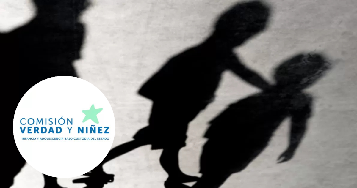 Sombra de niños. Y logo de la Comisión Verdad y Niñez.
