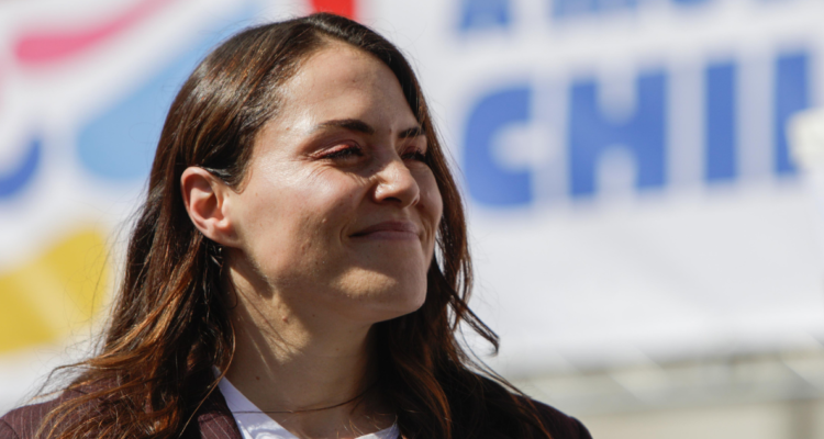 Crece presión sobre ministra Natalia Duco: oficialismo también cuestiona su gestión y el IND rechaza Plan de Deportes