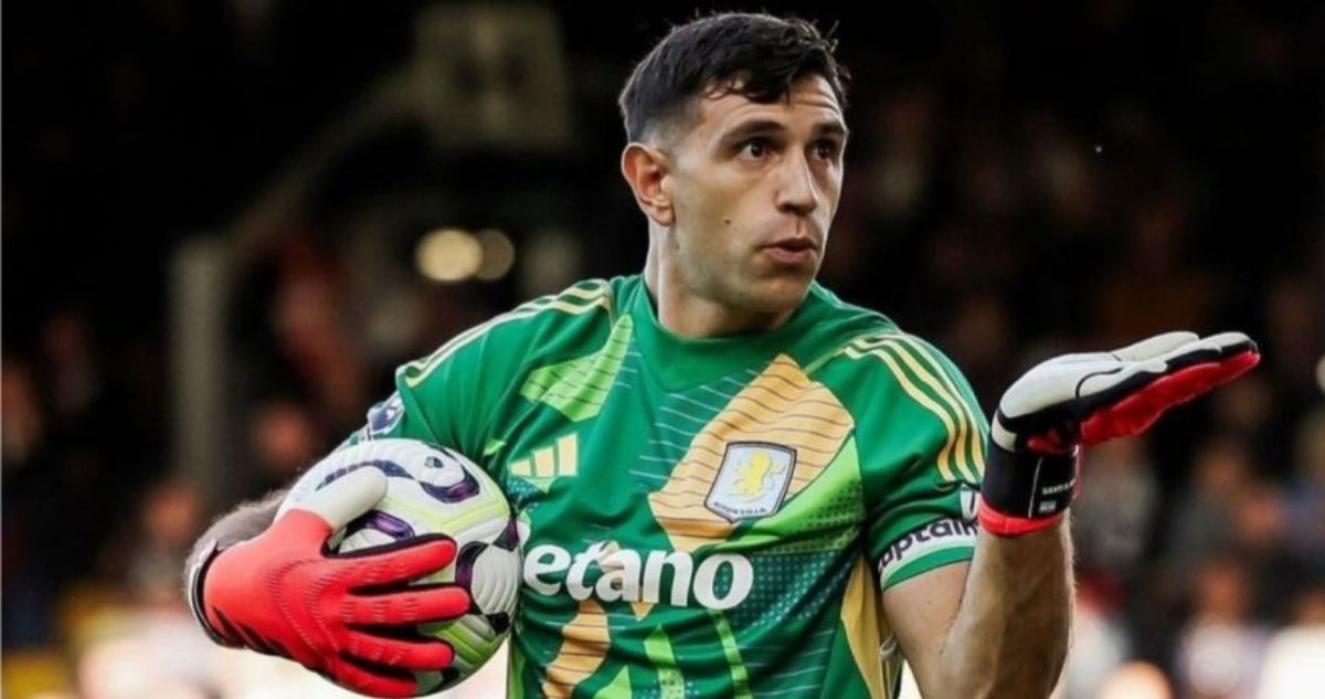 Dibu Martínez habría acordado su fichaje por Chelsea