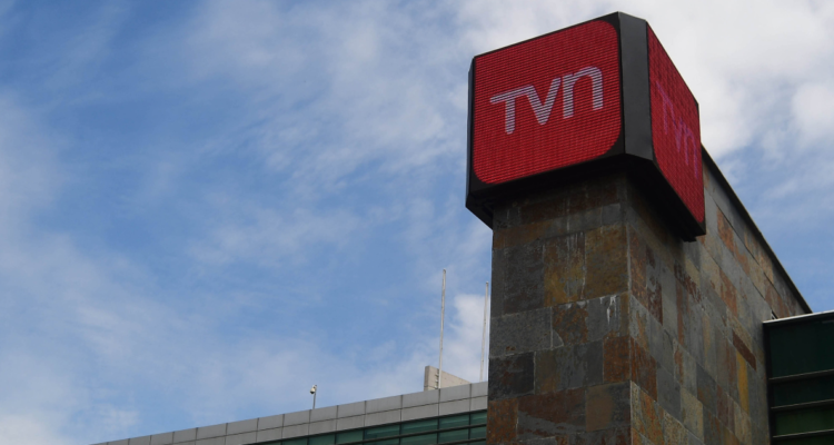 Futuro financiero de TVN entra en fase clave: busca aporte estatal y enfrenta reparos de Republicanos