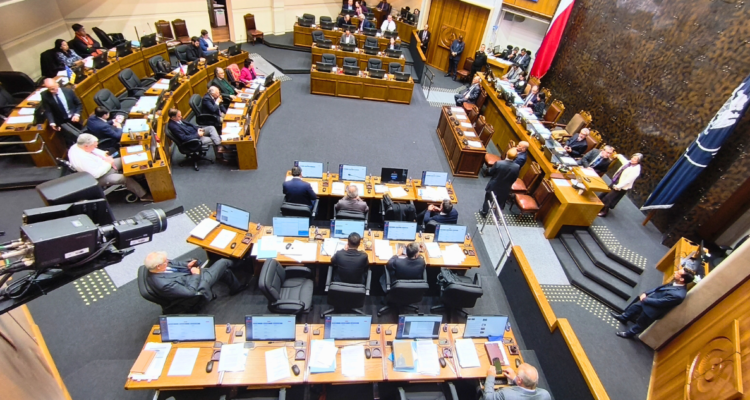 Así votaron los senadores el polémico mecanismo de compensación a municipios de la megarreforma