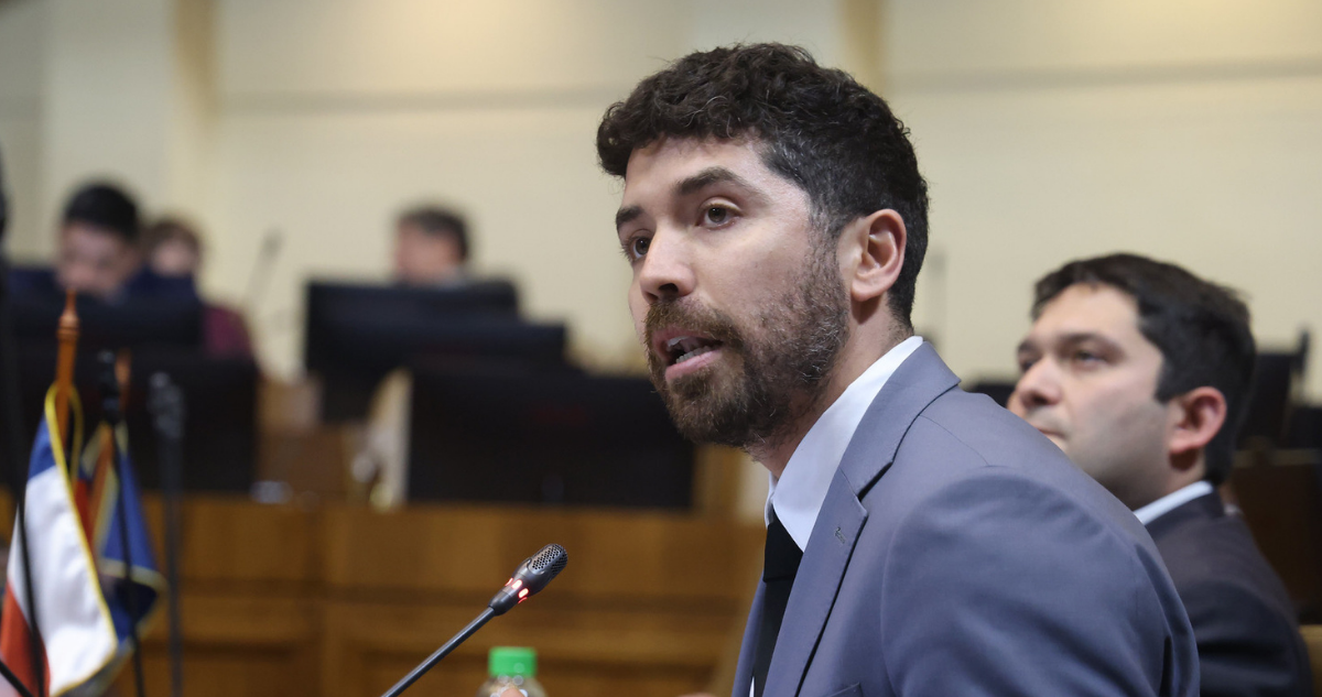 Diputado Santana denuncia a Cerimedo y solicita a Fiscalía indagar su actividad en campañas chilenas