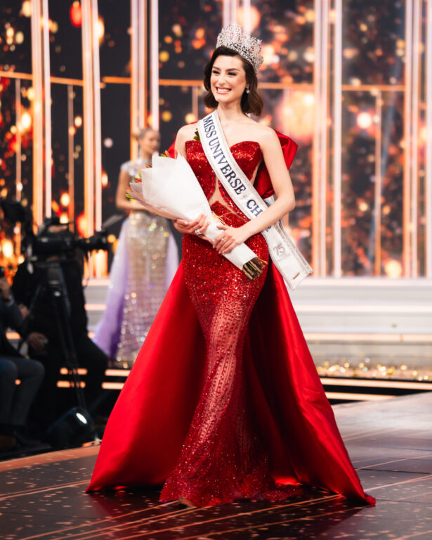 Los principios de Dominga López, nueva Miss Chile: "Quiero romper con eso de la muñequita sin opinión"