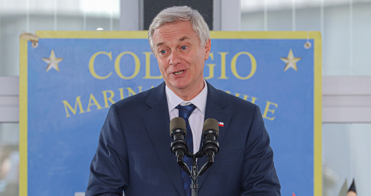 "En el caso de Gabriel Boric no había por donde salir adelante": Kast refuta comparación por encuestas