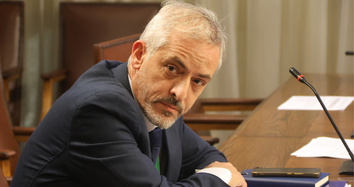 Renuncia de Thayer al FA abre reflexión de cómo debe responder el partido a los “ataques” a militantes