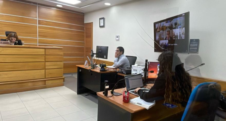 Prisión preventiva para banda acusada de traer mujeres y adolescentes a Chile para explotación sexual