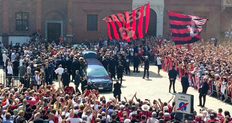 El emotivo funeral a Franco Baresi en Milan