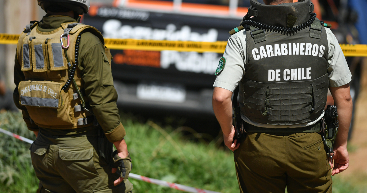 Identifican a carabineros detenidos por muerte de hombre baleado tras evadir fiscalización