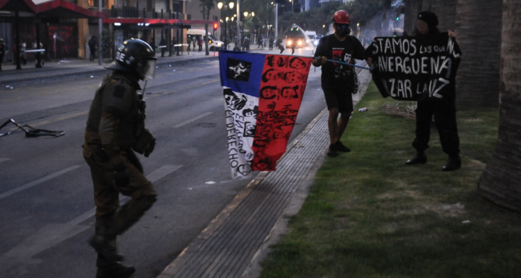 De "hay que cumplir" a "revisar facultad presidencial": indultos siguen dividiendo al mundo político