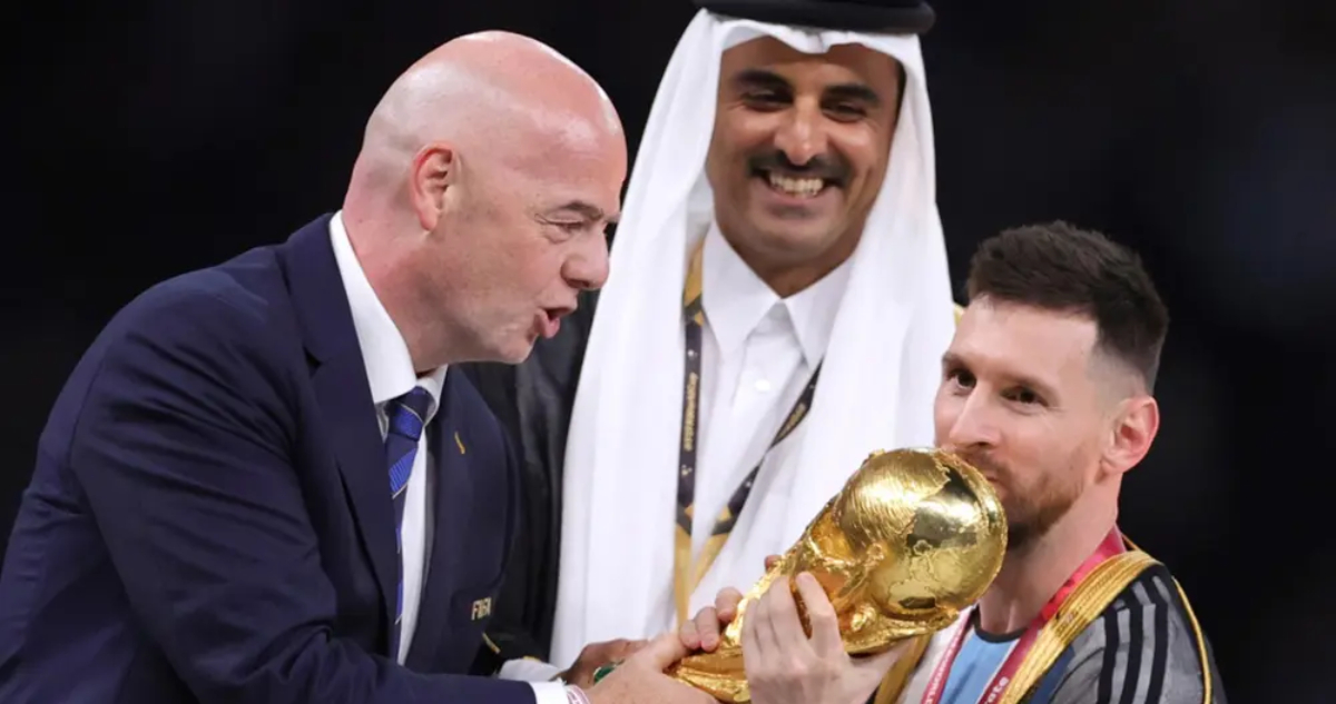 Infantino y Lionel Messi en el Mundial 2022