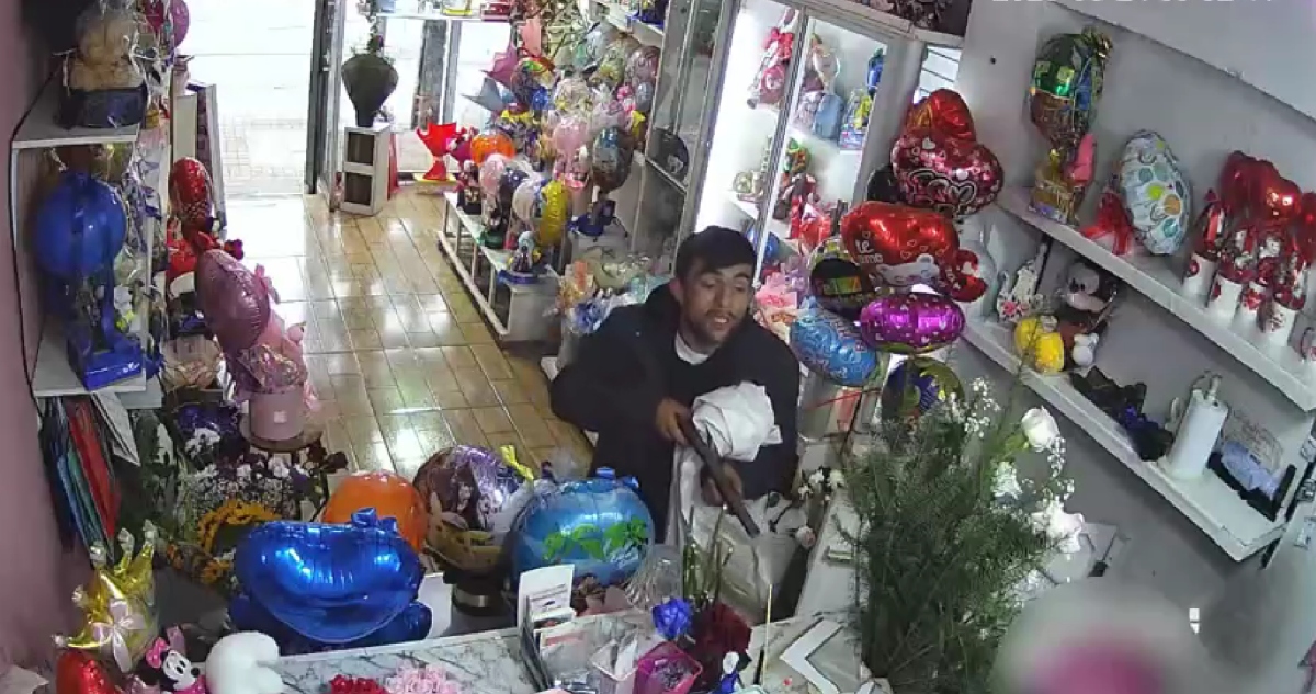 "¡Buena!": imputado por robo en florería de Lota celebra cautelar de arresto domiciliario nocturno