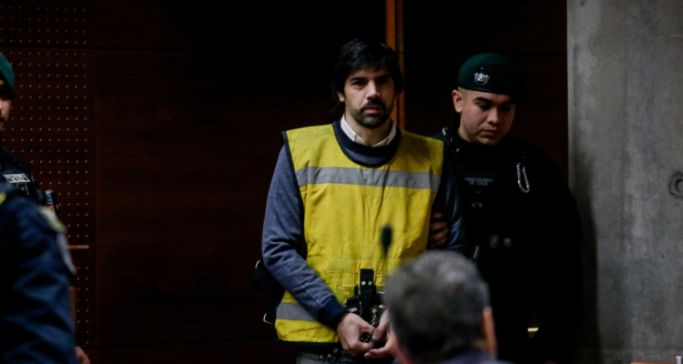 Este lunes revisan cautelares de Lavín León: defensa afirma que no se justifica la prisión preventiva