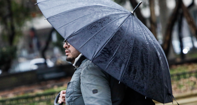 Lluvias en Santiago | Agencia UNO