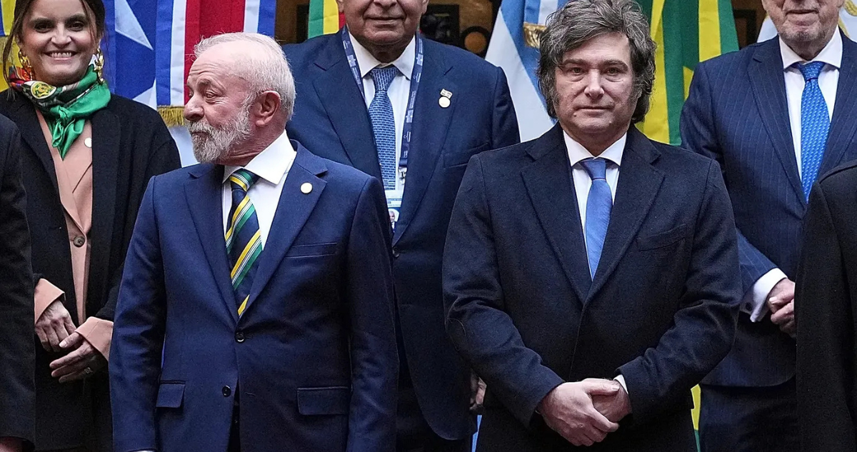 Milei vuelve a arremeter contra Lula